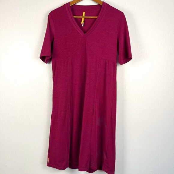Lole Dresses & Skirts - Lolë women jersey dress FPS 50 fuchia size L